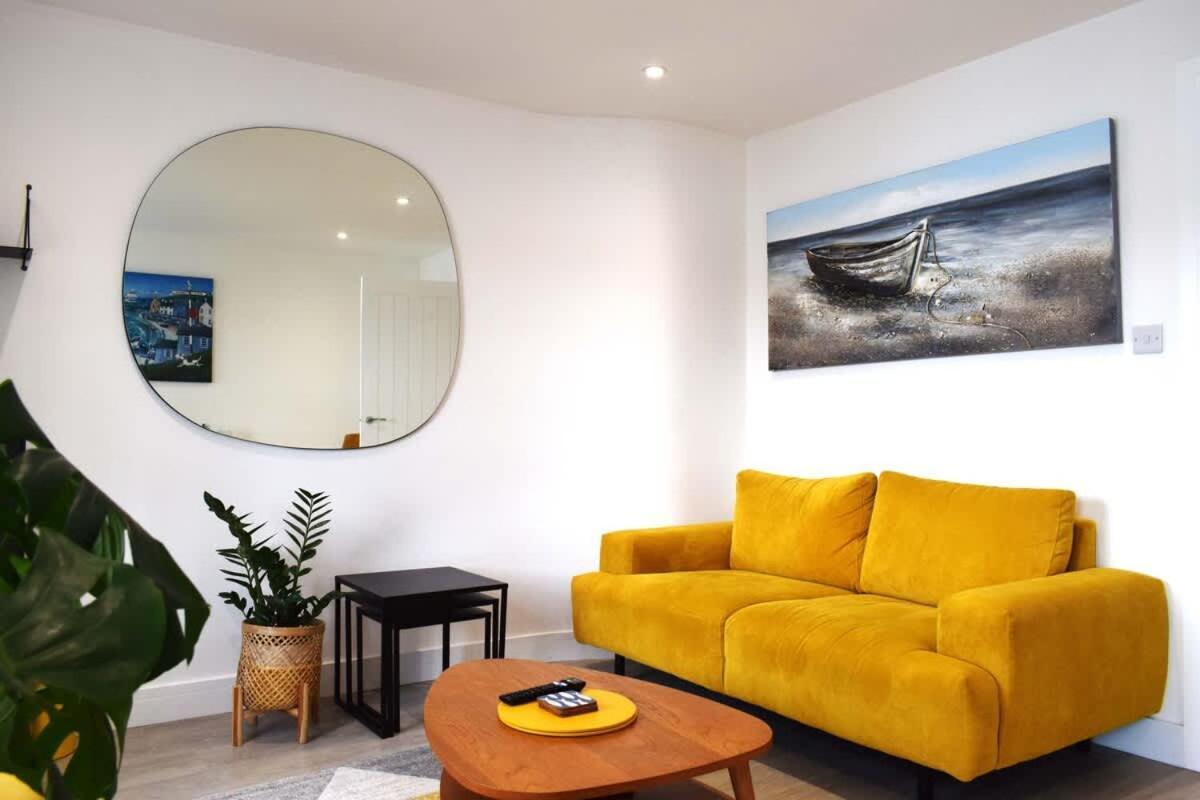 Breathtaking High Street Townhouse With Stunning Sea Views At 'The Old Fishermans Townhouse' Falmouth Exterior foto